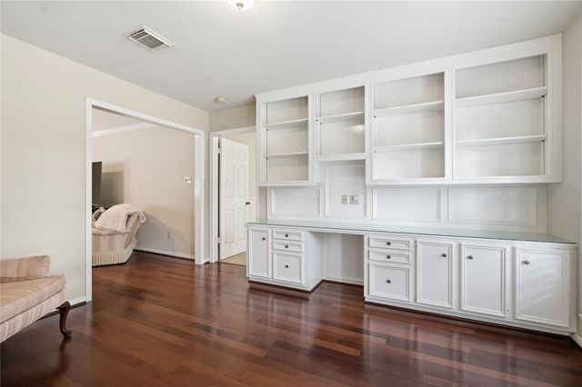 15123 Greenleaf Lane, Houston, TX 77062