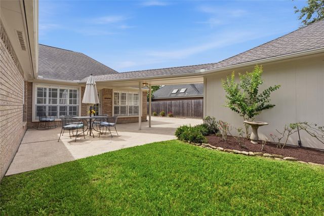 15123 Greenleaf Lane, Houston, TX 77062
