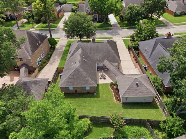 15123 Greenleaf Lane, Houston, TX 77062