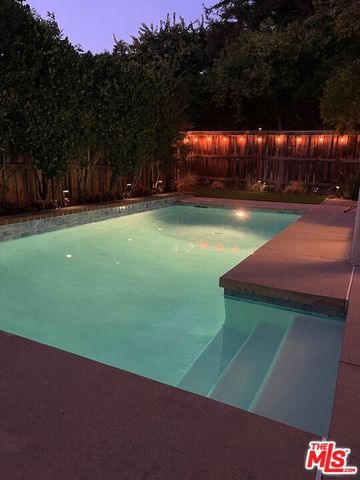 603 Racquet Club Lane, Thousand Oaks, CA 91360