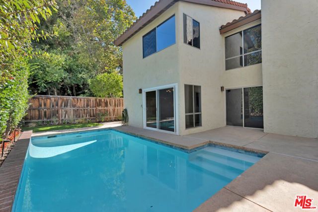 603 Racquet Club Lane, Thousand Oaks, CA 91360