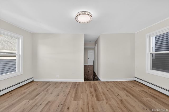 84 E Pine Street, Long Beach, NY 11561