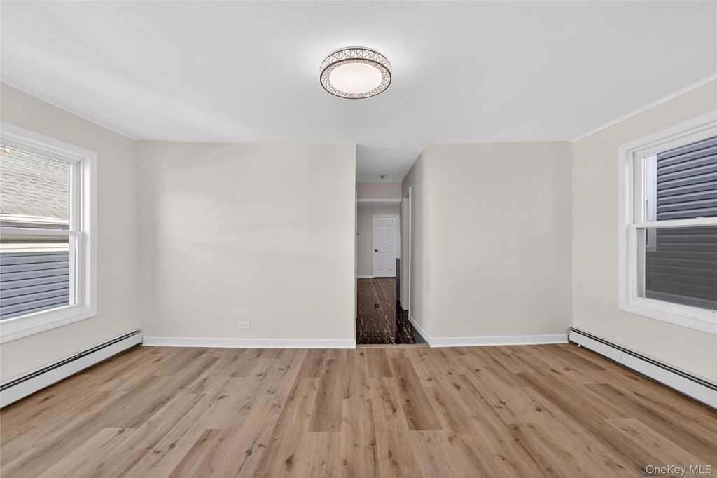 84 E Pine Street, Long Beach, NY 11561 — photo 4