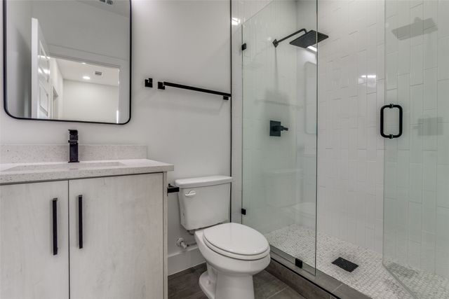 5702 Riverside Drive, Dallas, TX 75235