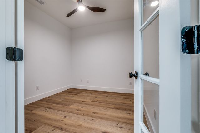 5702 Riverside Drive, Dallas, TX 75235