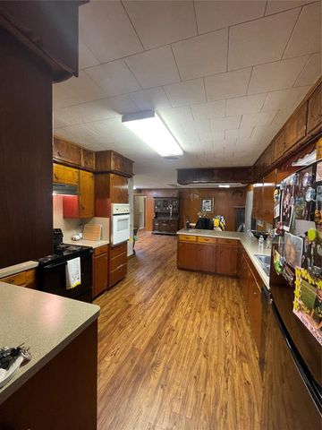 2301 State Highway 19, Huntsville, TX 77320