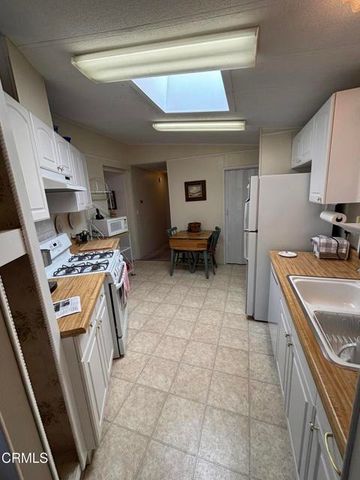 28721 Via El Avion, Murrieta, CA 92563