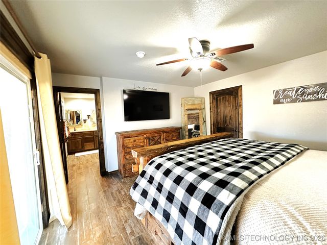 422985 E 1080, Checotah, OK 74426