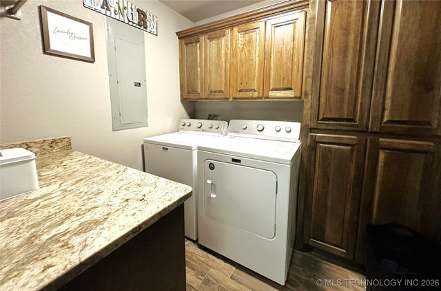 422985 E 1080, Checotah, OK 74426