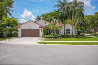 894 Spoonbill Cir, Weston, FL 33326