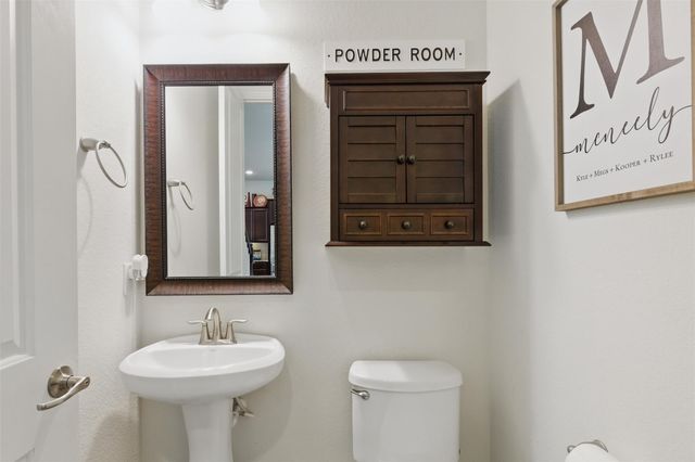 2114 Holly Manor Court, Katy, TX 77493