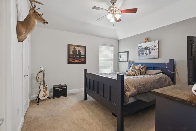 2114 Holly Manor Court, Katy, TX 77493