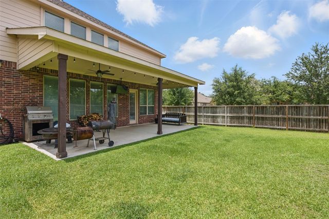 2114 Holly Manor Court, Katy, TX 77493