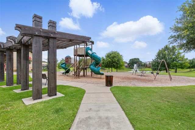 2114 Holly Manor Court, Katy, TX 77493