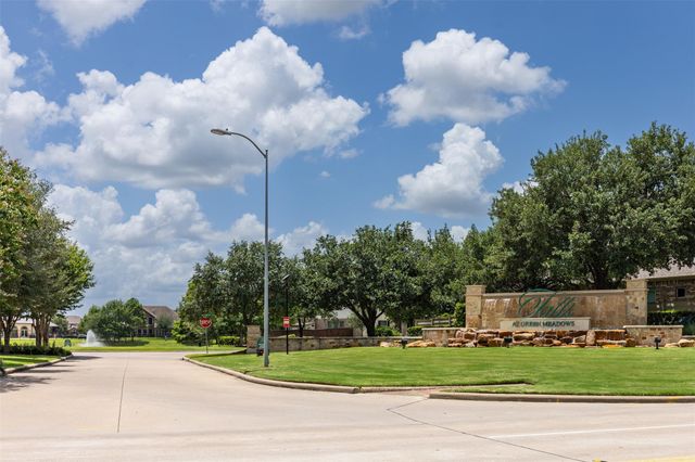 2114 Holly Manor Court, Katy, TX 77493