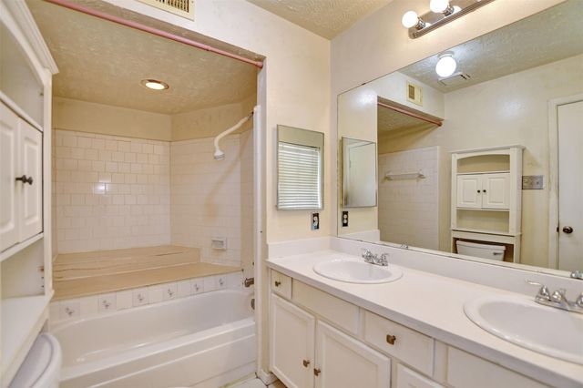 17327 Thorhill Street, Spring, TX 77379