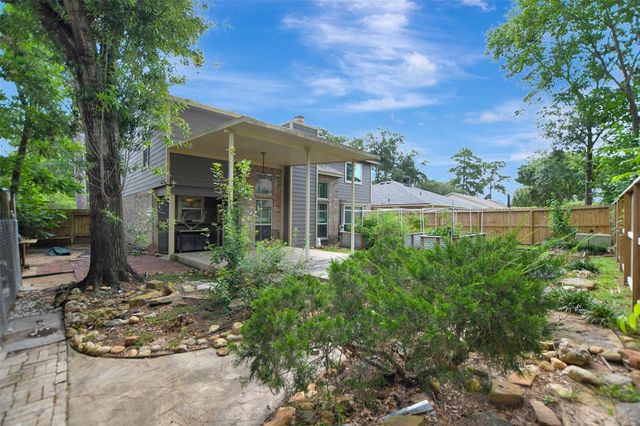 17327 Thorhill Street, Spring, TX 77379
