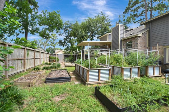 17327 Thorhill Street, Spring, TX 77379
