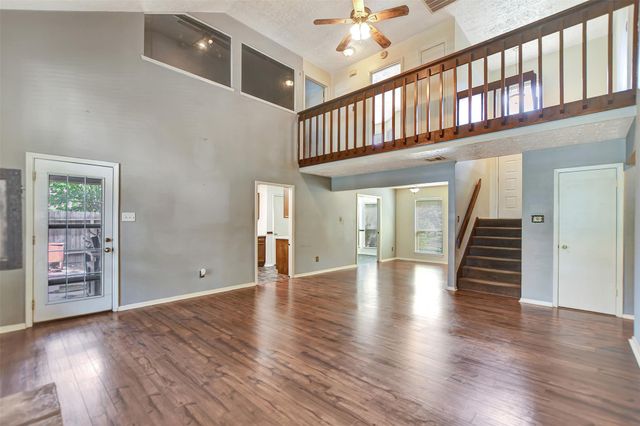 17327 Thorhill Street, Spring, TX 77379