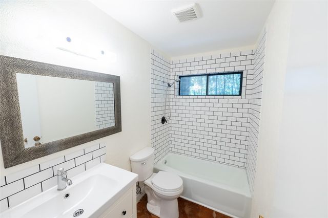 6601 Ashland DR, Austin, TX 78723