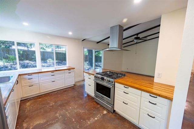6601 Ashland DR, Austin, TX 78723