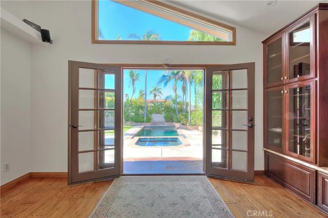 1541 9th, Manhattan Beach, CA 90266