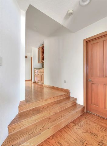 1541 9th, Manhattan Beach, CA 90266
