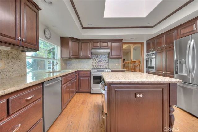 1541 9th, Manhattan Beach, CA 90266