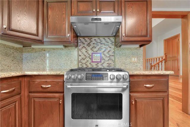 1541 9th, Manhattan Beach, CA 90266