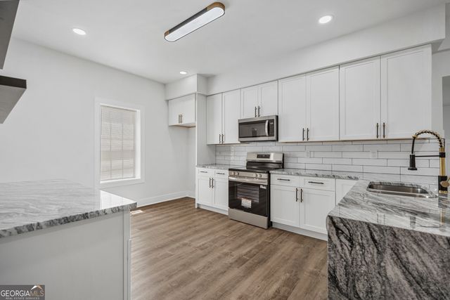 1559 BARTLEY Road, Lagrange, GA 30240