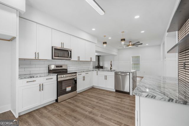 1559 BARTLEY Road, Lagrange, GA 30240