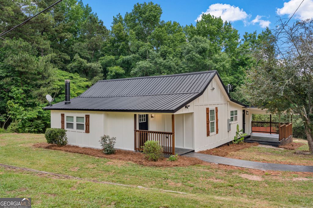 1559 BARTLEY Road, Lagrange, GA 30240