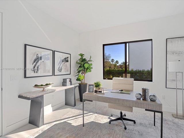 19701 NE 16 PI, Miami, FL 33179