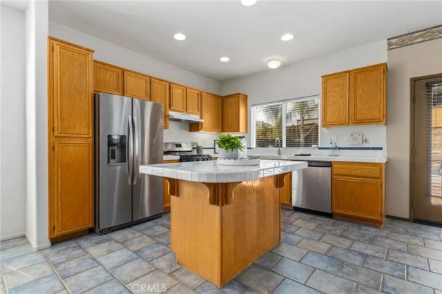 22154 Country Hills, Wildomar, CA 92595
