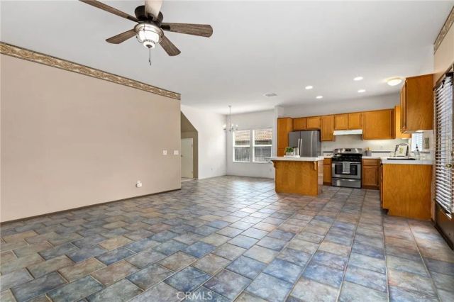 22154 Country Hills, Wildomar, CA 92595