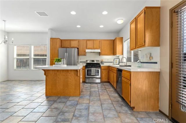 22154 Country Hills, Wildomar, CA 92595