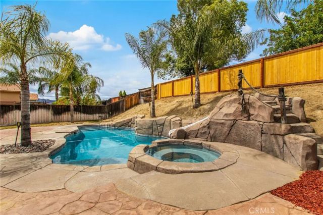 22154 Country Hills, Wildomar, CA 92595