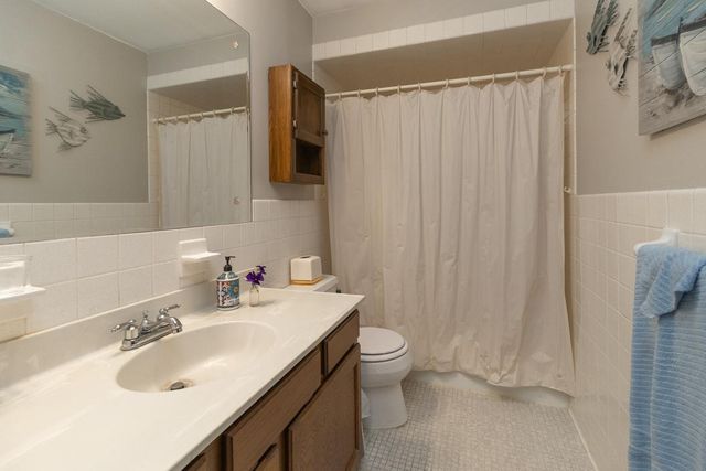 414 Nevada Avenue E, Saint Paul, MN 55130