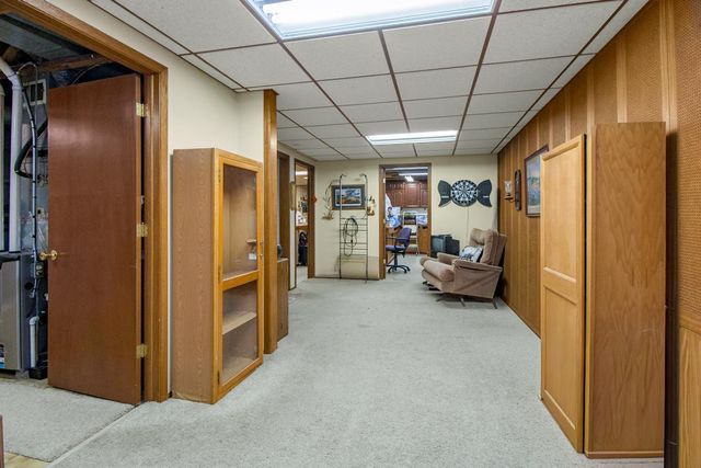 414 Nevada Avenue E, Saint Paul, MN 55130