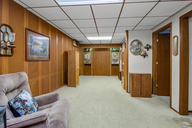 414 Nevada Avenue E, Saint Paul, MN 55130