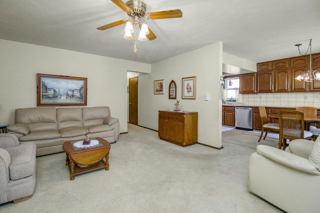 414 Nevada Avenue E, Saint Paul, MN 55130