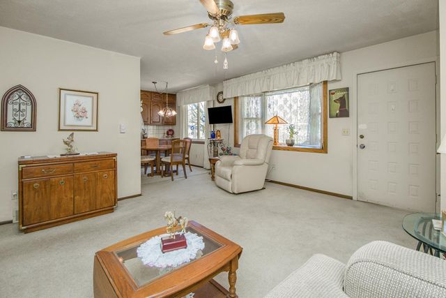 414 Nevada Avenue E, Saint Paul, MN 55130