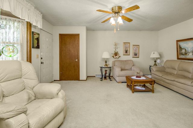 414 Nevada Avenue E, Saint Paul, MN 55130