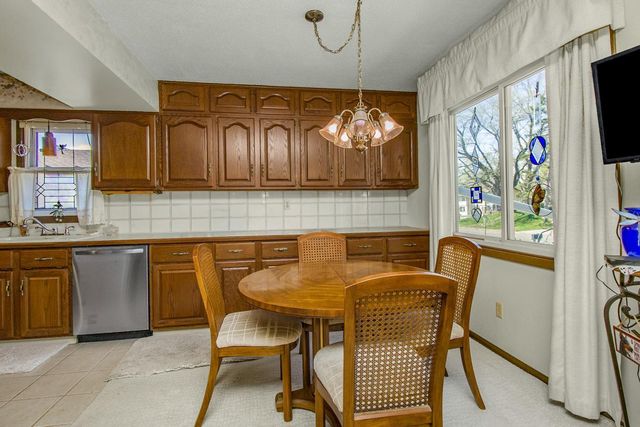 414 Nevada Avenue E, Saint Paul, MN 55130