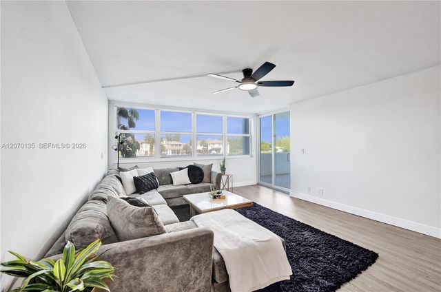 1400 S Ocean Drive 205, Hollywood, FL 33019