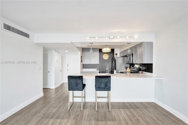 1400 S Ocean Drive 205, Hollywood, FL 33019