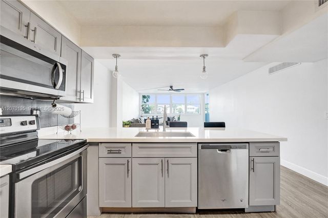 1400 S Ocean Drive 205, Hollywood, FL 33019