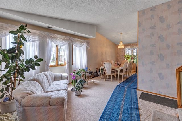 6012 S Perkins Road, Bedford Heights, OH 44146