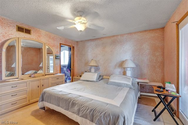 6012 S Perkins Road, Bedford Heights, OH 44146