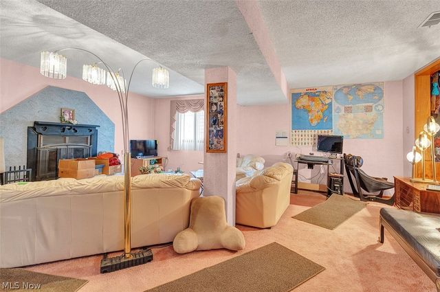 6012 S Perkins Road, Bedford Heights, OH 44146